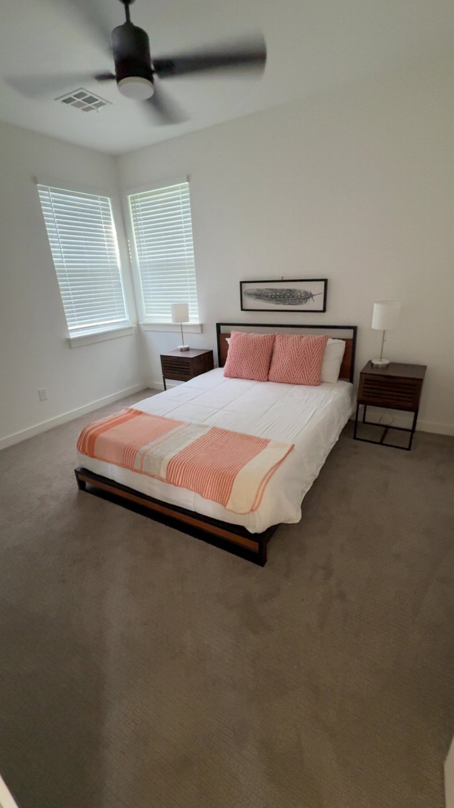 Bedroom — detail clean & carpet care